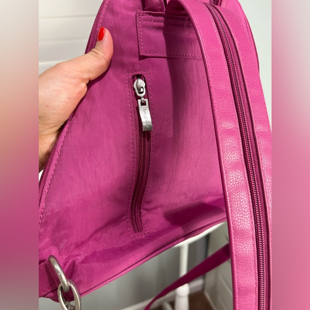 Baggallini Metro Backpack‎ - Picture 8 of 9